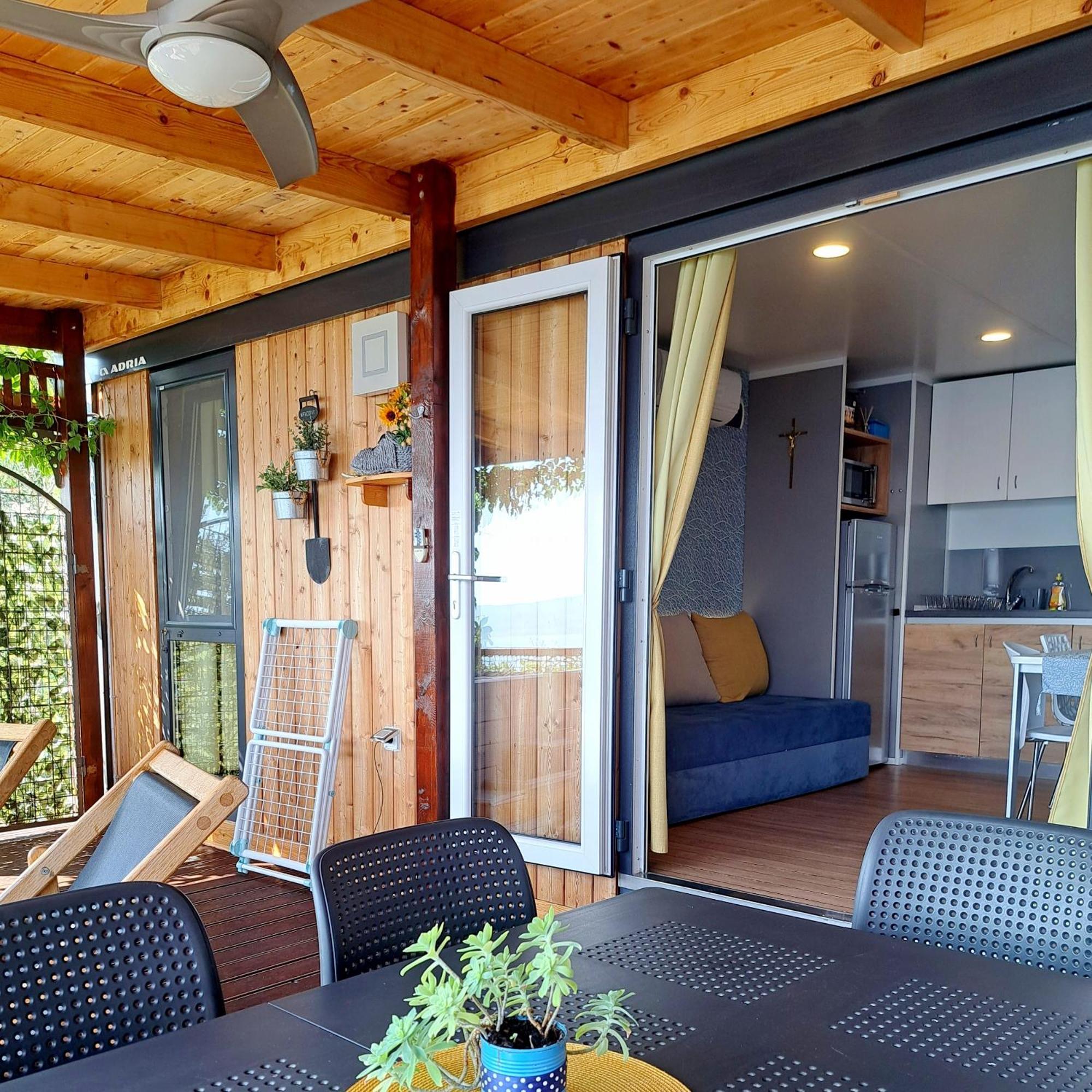 Villa Bella Vista With Jacuzzi 1 à Omiš Extérieur photo